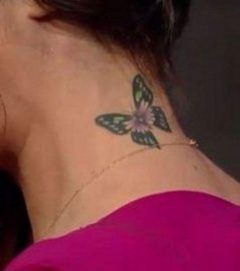 La signification des tatouages sur les mains et le cou