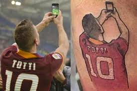 Le tatouage du selfie de Francesco Totti